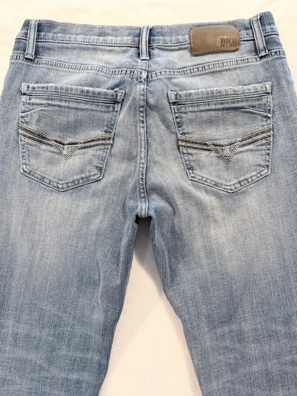 BKE Mason Straight Leg Jeans 32x30 Light Wash Stretch Denim
